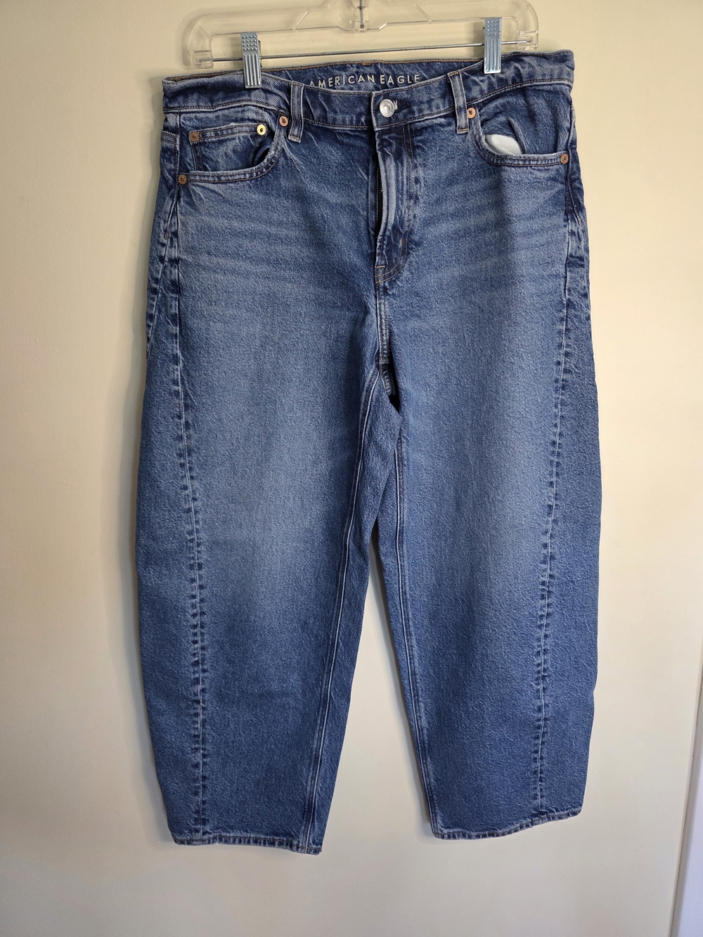 American Eagle Outfitters Women's Blue Stretch Barrel Jeans